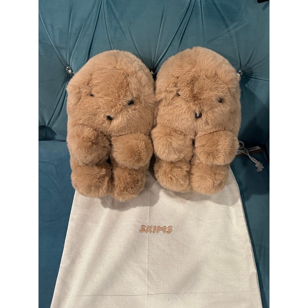 SKIMS NWT Teddy Bear Slippers Slipper size 39 Light brown